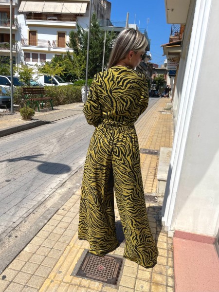 Zebra printed lime μακρυμάνικη κρουαζέ μπλούζα με 3/4 μανίκια καμπάνα και μικρό λάστιχο στο τελείωμα Innocent