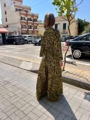 Zebra printed lime ψηλόμεση φαρδιά παντελόνα με σταθερή μπάσκα , λάστιχο πίσω στην μέση και κλείσιμο με κρυφό φερμουάρ Innocent