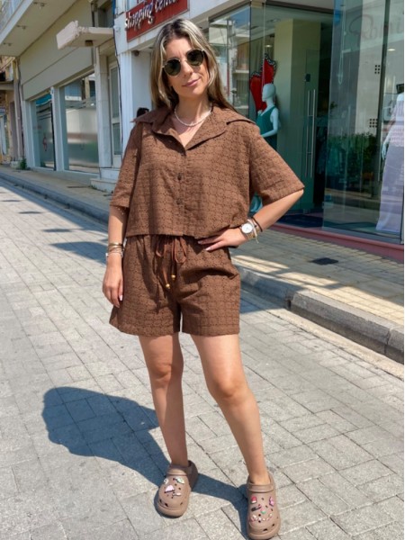 Καφέ broderie ψηλόμεσο σορτς με εσωτερική επένδυση και ρυθμοζομενο κορδόνι με λάστιχο στην μέση innocent