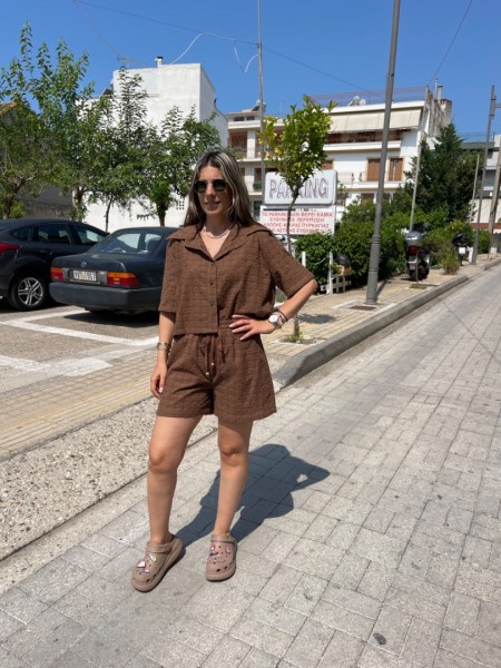 Καφέ broderie ψηλόμεσο σορτς με εσωτερική επένδυση και ρυθμοζομενο κορδόνι με λάστιχο στην μέση innocent