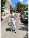 Λευκό ψηλόμεσο παντελόνι, σε ελαφρύ denim ύφασμα, τύπου military, με cargo τετράγωνες πλαϊνές τσέπες και κλείσιμο με ιδιαίτερο κούμπωμα Innocent 