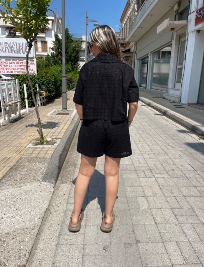 Μαύρο broderie ψηλόμεσο σορτς με εσωτερική επένδυση και ρυθμοζομενο κορδόνι με λάστιχο στην μέση innocent
