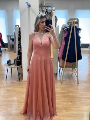 Κοραλλί lurex αμάνικο maxi φόρεμα σε κλος γραμμή, με εφαρμοστό μπούστο και λεπτές τιράντες Mikael