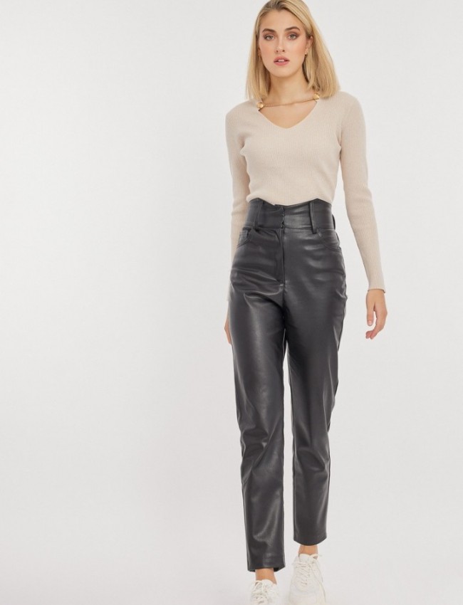 Μαύρο ψηλόμεσο faux-leather FLAVIE παντελόνι σε στενή γραμμή, με μύτες στην μπάσκα, εσωτερικό κρυφό κούμπωμα και τετράγωνες τσέπες πίσω Mind Matter