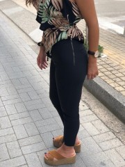 Μαύρο ψηλόμεσο στενό παντελόνι με φερμουάρ στο πλάι Vener
